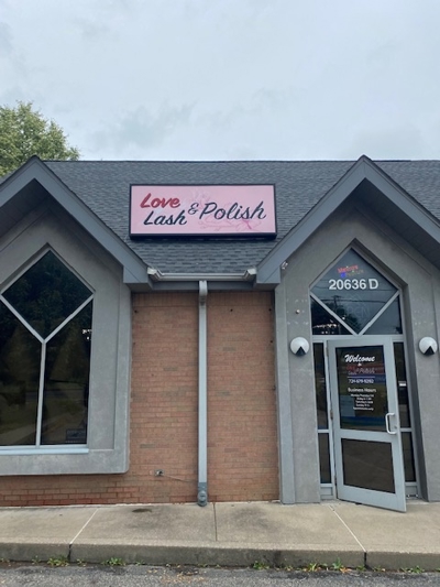 Custom Signs & Banners Photo